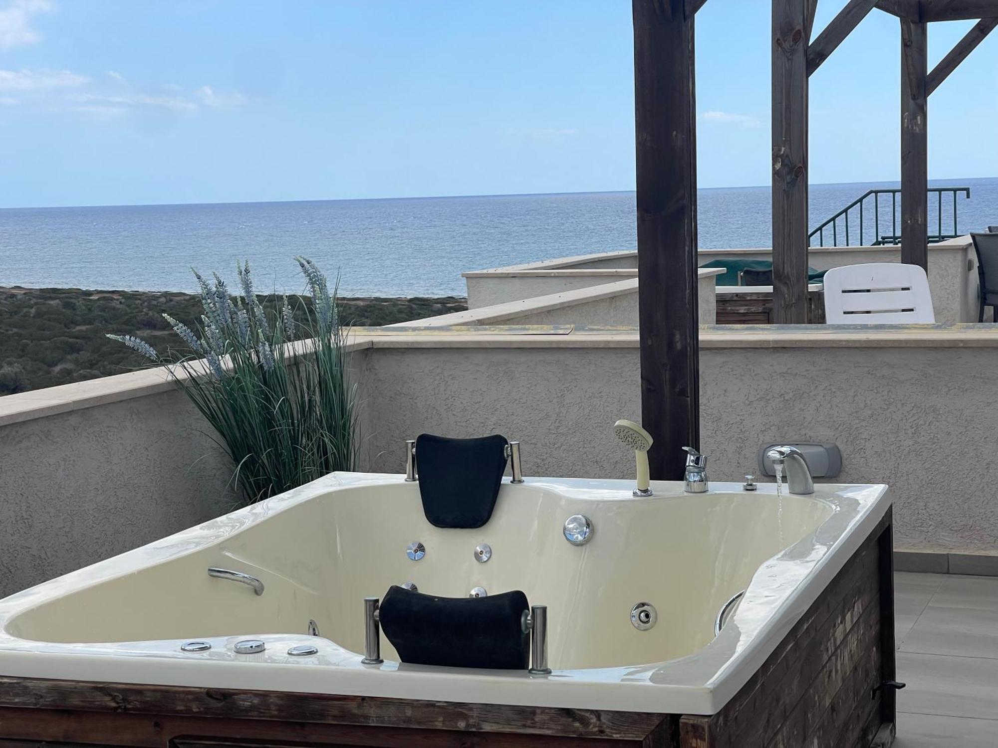 Relaxing Penthouse Suites By The Sea Vokolidha Exteriér fotografie
