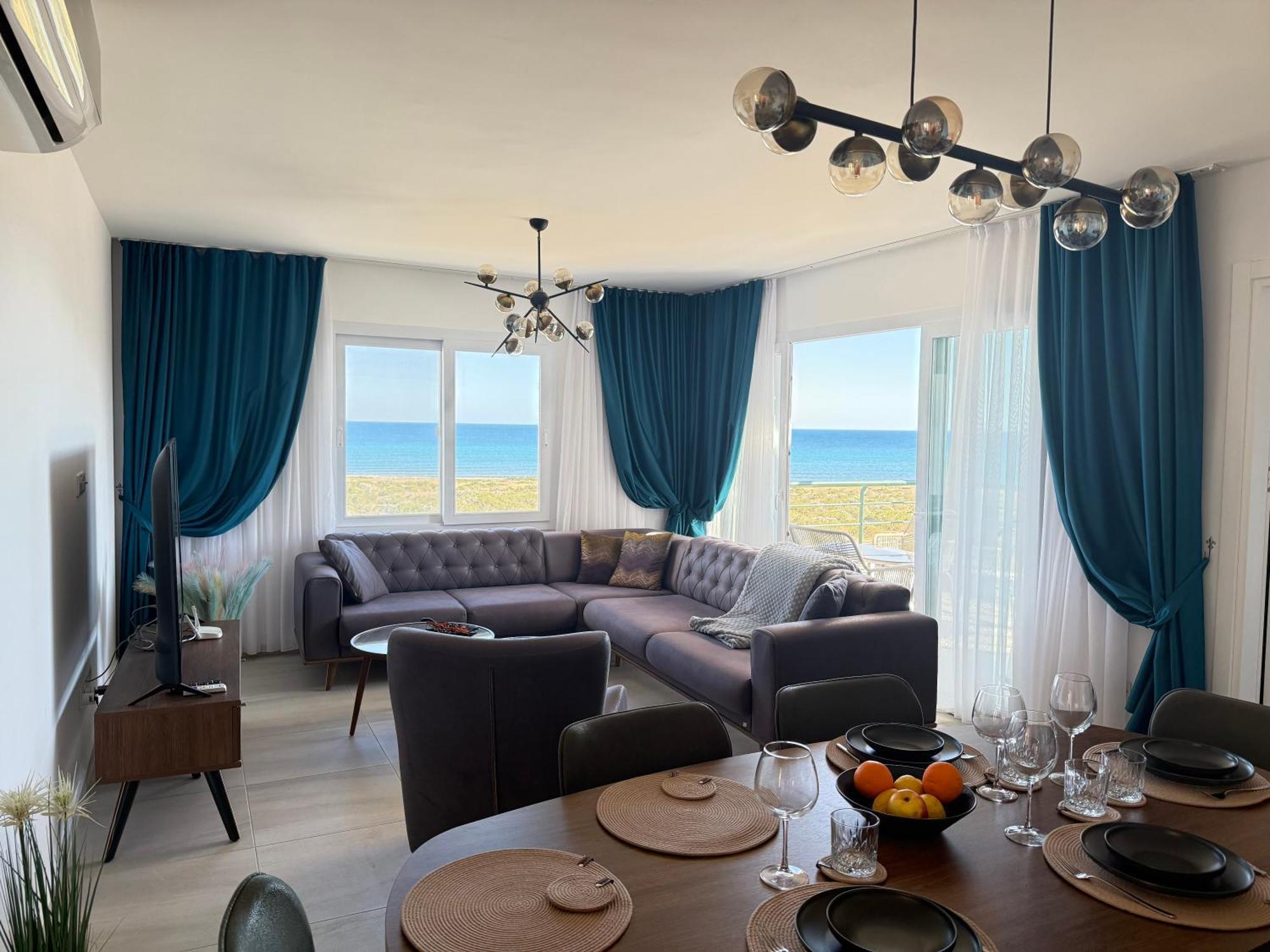 Relaxing Penthouse Suites By The Sea Vokolidha Pokoj fotografie